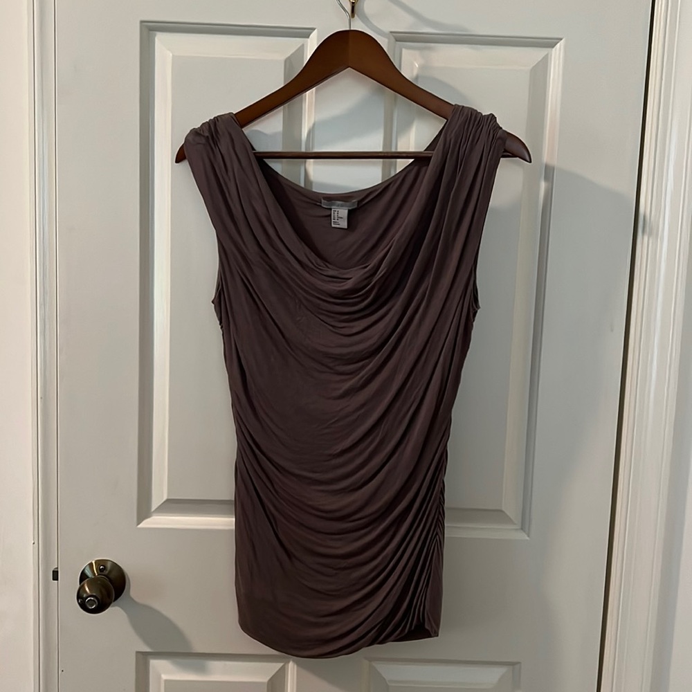 Gray tank top